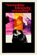 Layarkaca21 LK21 Dunia21 Nonton Film Sunday Bloody Sunday (1971) Subtitle Indonesia Streaming Movie Download